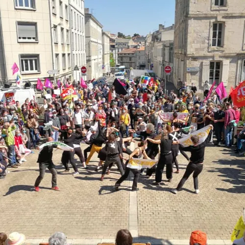 JOURNAL DU VENDREDI 23 AVRIL (SOIR)